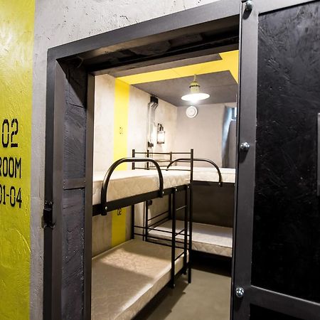 Lviv Loft Prison Albergue Exterior foto