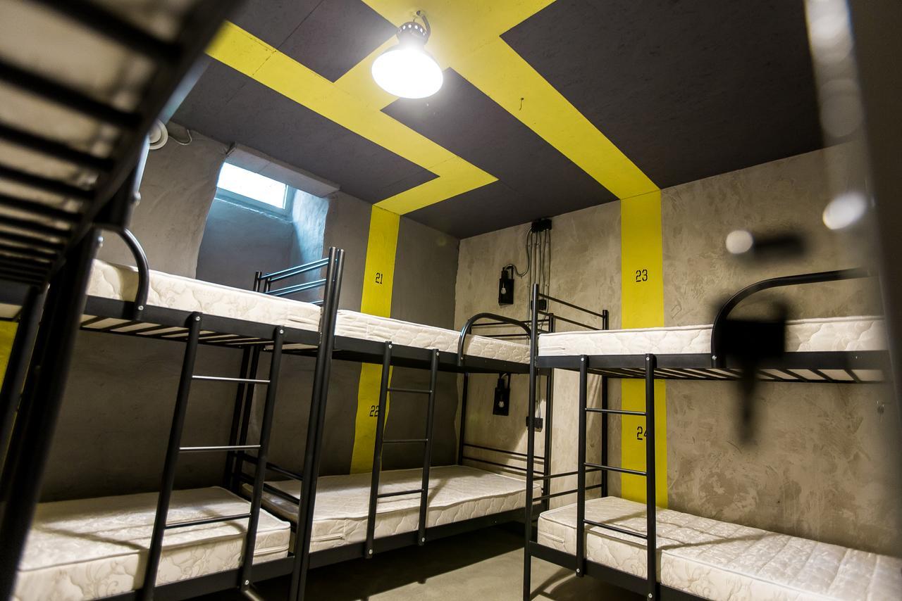 Lviv Loft Prison Albergue Exterior foto